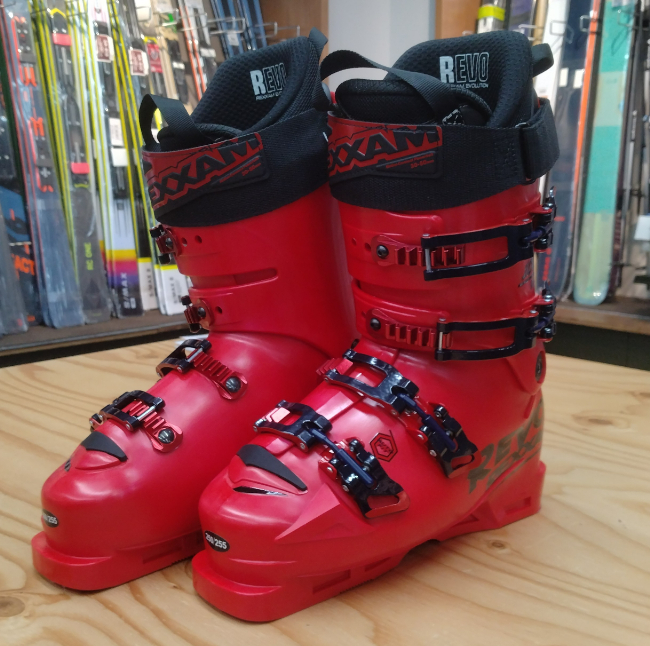 2023/24REXXAM NEW R-EVO100M【新宿西口店】|石井スポ－ツ 公式サイト 