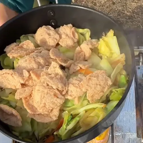 回鍋肉丼2