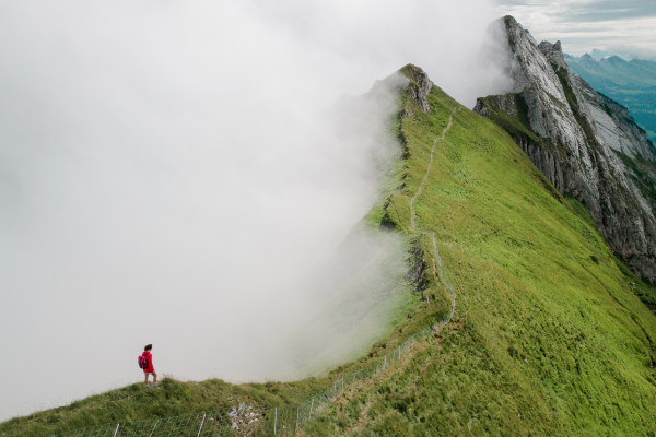 登山