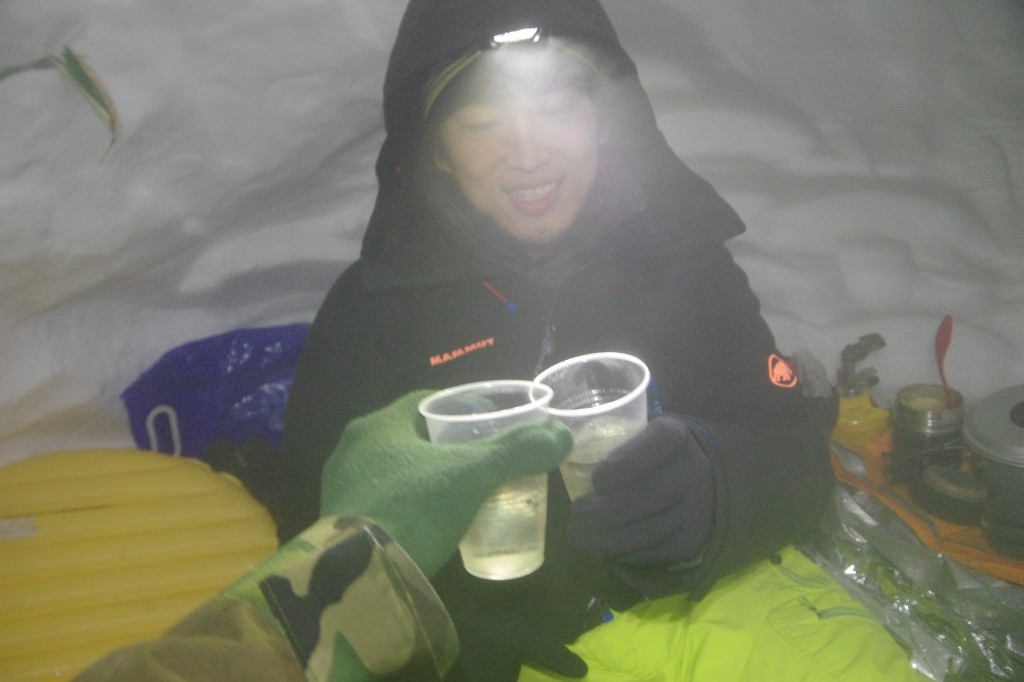 冬はやっぱり酒と鍋に限ります!