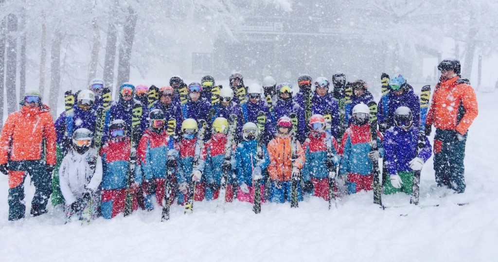 salomon 学生チーム始動|石井スポ－ツ 公式サイト｜登山・スキー