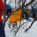 ツェルトの張り方を勉強中