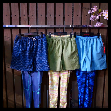 Slow Mountain Riversible Short Pantプラスタイツ