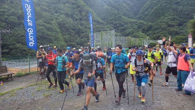 18日11:00 Aコース鴨沢スタート