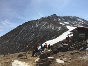ここが噂の強風地帯!今回はここで一休み!穏やかです。
