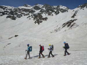 長野店　登山学校　「残雪の涸沢へ」開催し…