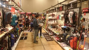 【神田本館】スキーニューモデル展示予約会…