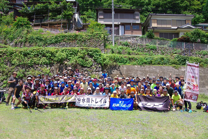 K5IP6718Aコース集合写真修正