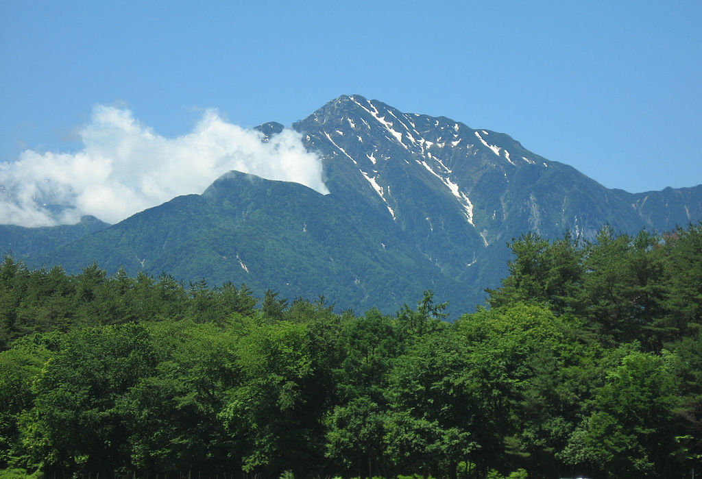 百名山 甲斐駒ヶ岳・日向山(山梨県北杜市…