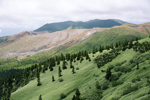 百名山 草津白根山・湯釜