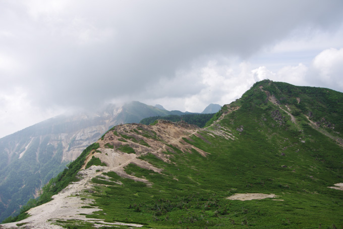 K5IP9426根石岳