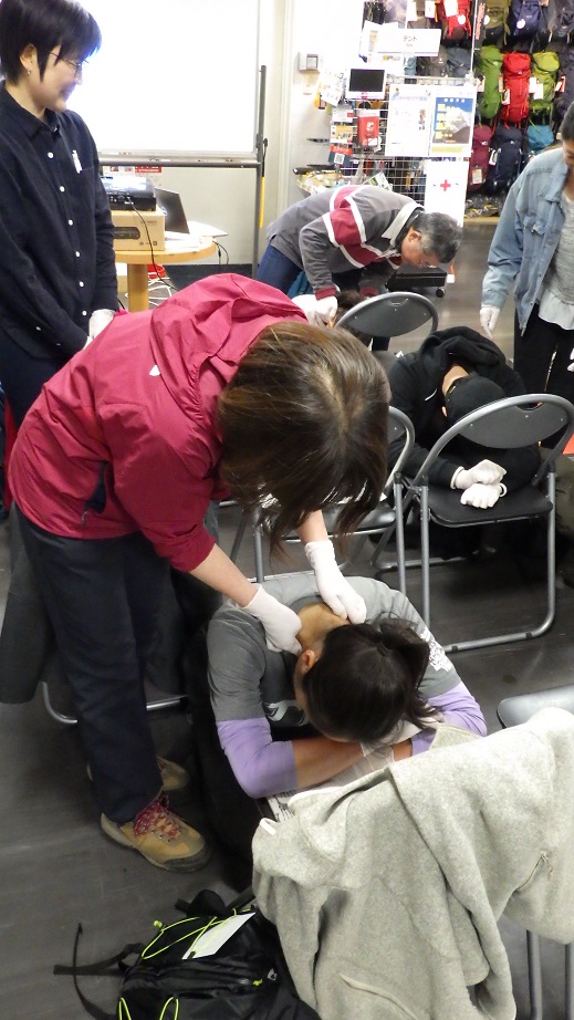 【長野店】登山学校　ファーストエイド講習…