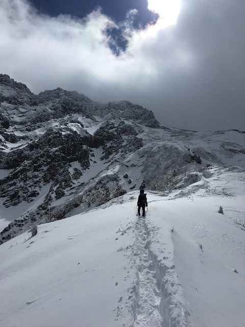 【名古屋店】まさかの新雪！赤岳に行ってき…