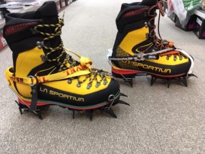 LA SPORTIVAネパールエボGTX, GRIVELアイゼン