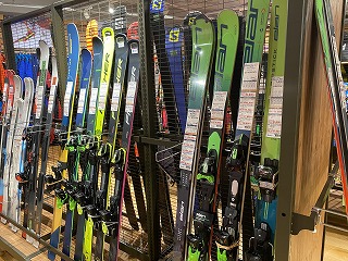 【リンクス梅田店】店内カスタムフェア開催…