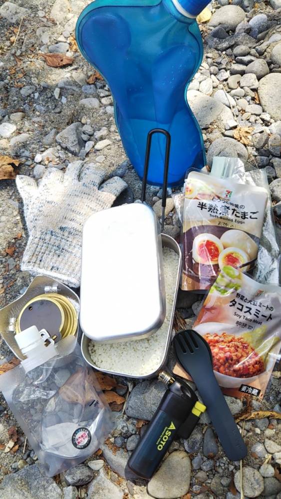 アルコールバーナーでご飯を炊いてみました…