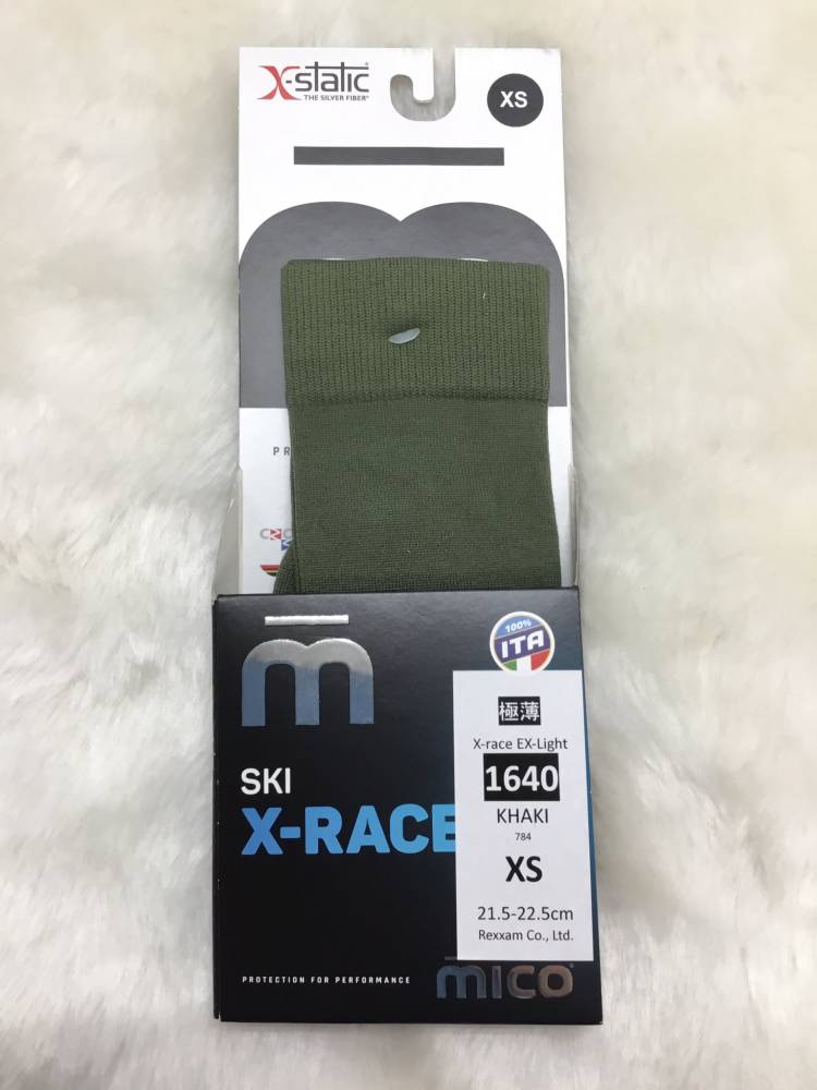 大人気スキーソックス mico、サイズ揃…