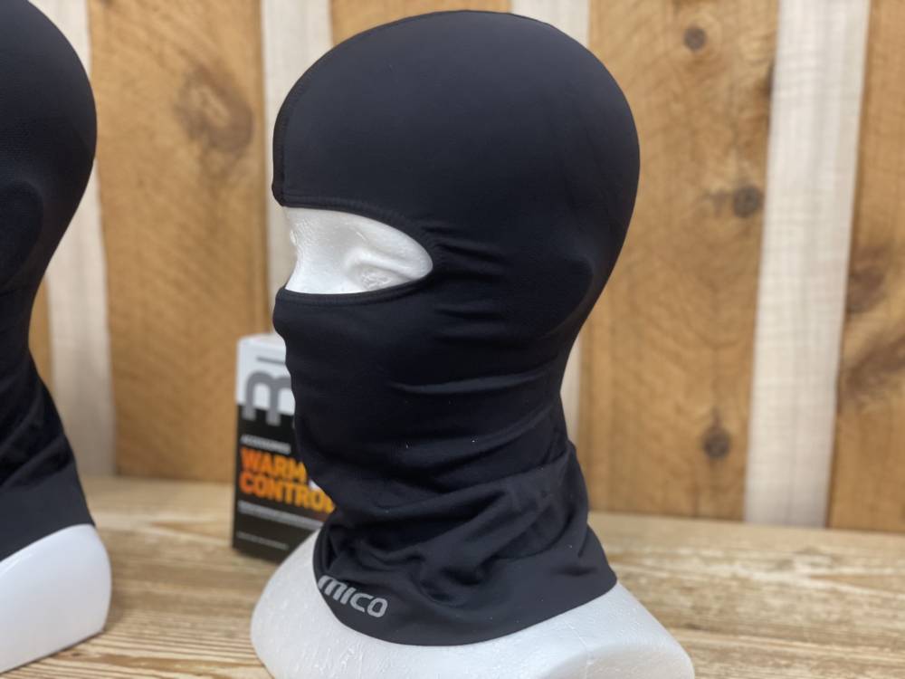 サイズ調整＆ヘルメット内を清潔に保つイン…