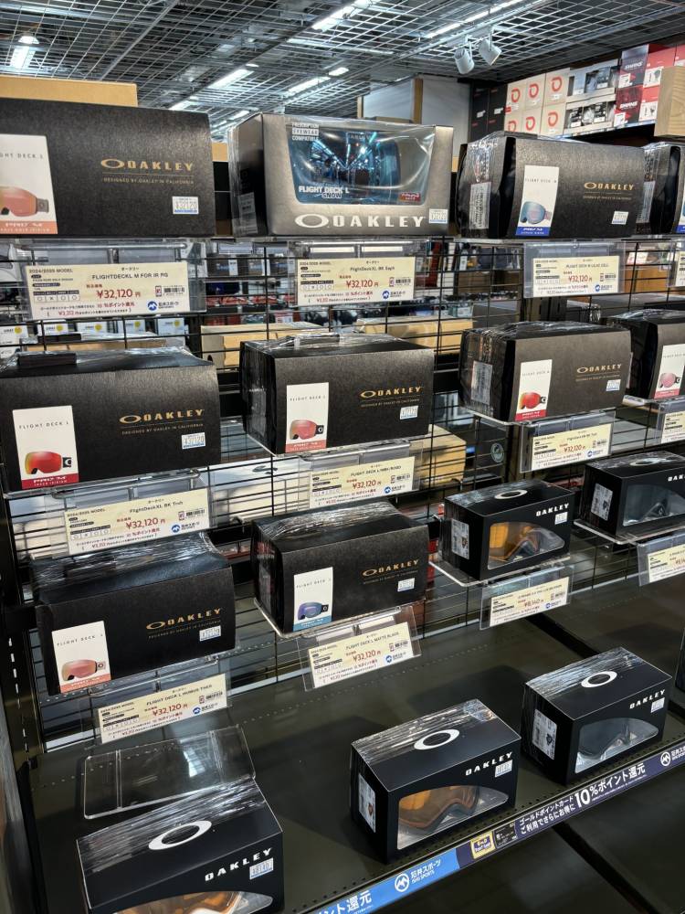オークリースノーゴーグル入荷！【ヨドバシ…