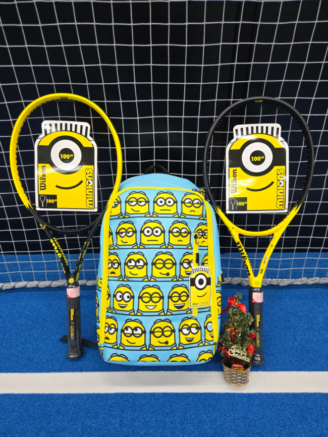 wilson&minionsのテニスグッ…