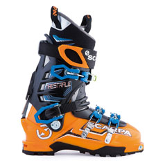 SCARPA マエストラーレ