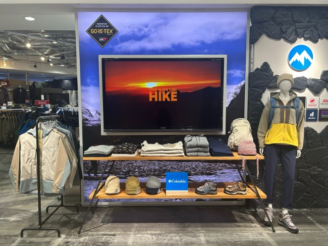 【大丸東京店】Columbia ポップア…